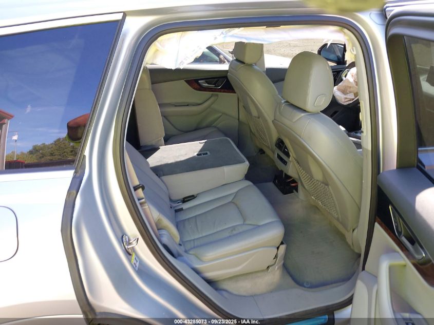 2017 Audi Q7 3.0T Premium VIN: WA1LAAF72HD019815 Lot: 43285073