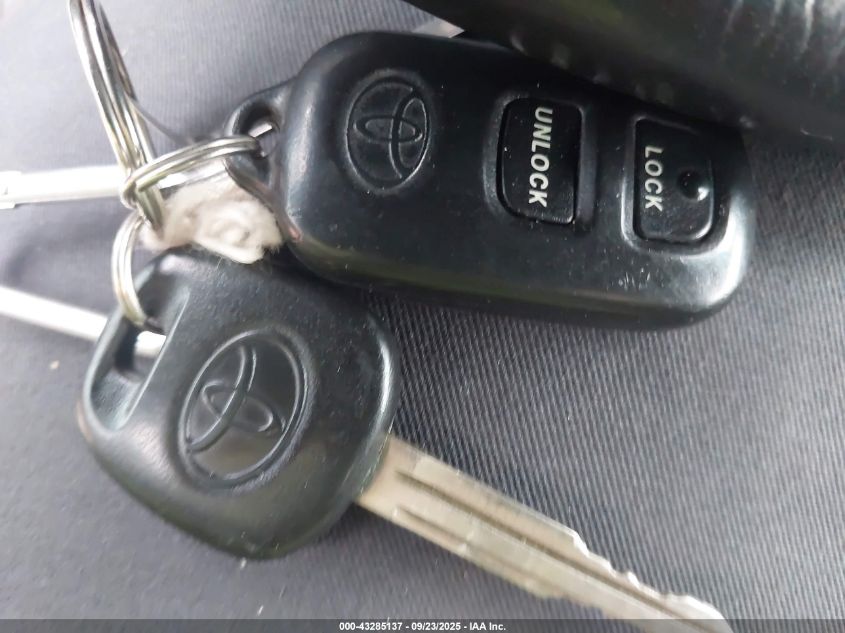 2008 Toyota Corolla S VIN: 1NXBR32E48Z948037 Lot: 43285137