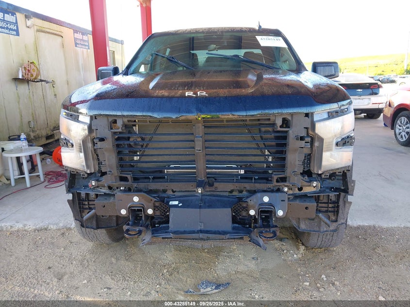 2022 CHEVROLET SILVERADO 1500 4WD  SHORT BED CUSTOM - 1GCPDBEK3NZ506563