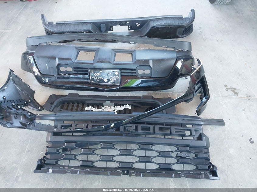 2022 CHEVROLET SILVERADO 1500 4WD  SHORT BED CUSTOM - 1GCPDBEK3NZ506563