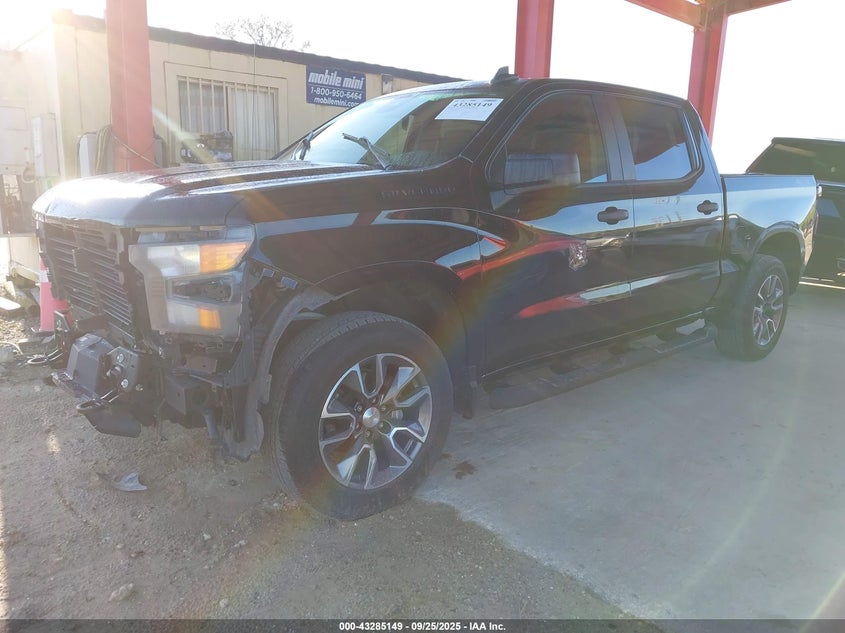 2022 CHEVROLET SILVERADO 1500 4WD  SHORT BED CUSTOM - 1GCPDBEK3NZ506563