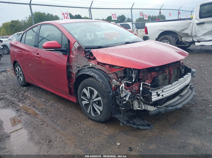JTDKARFP0J3096257 2018 Toyota Prius Prime Plus auction photo 1