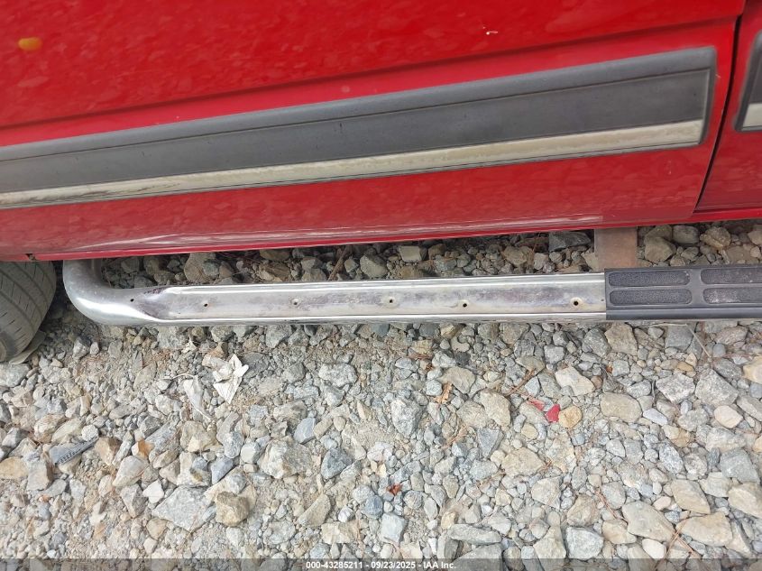 2004 Chevrolet Silverado 1500 Z71 VIN: 2GCEK19T541282794 Lot: 43285211