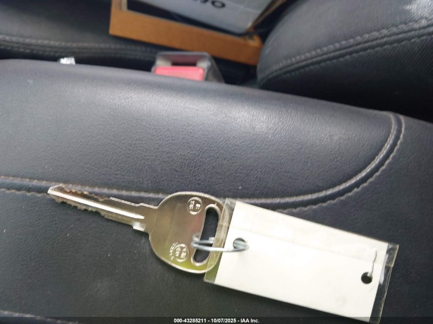 2004 Chevrolet Silverado 1500 Z71 VIN: 2GCEK19T541282794 Lot: 43285211