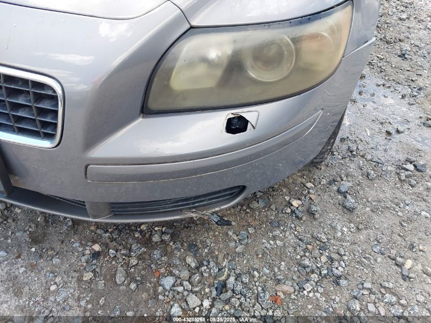2004 Volvo S40 2.4I VIN: YV1MS382342026826 Lot: 43285268