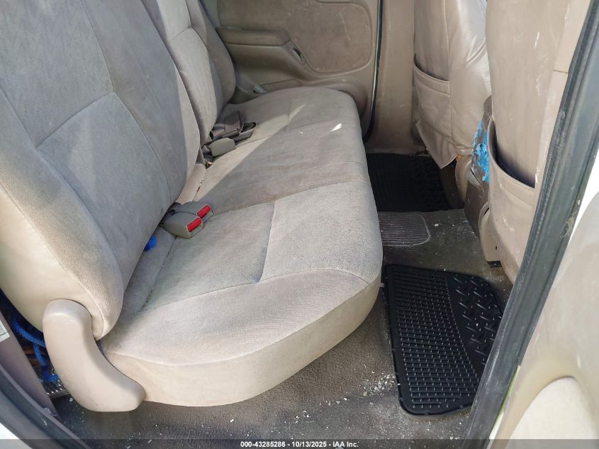 2002 Toyota Tacoma Prerunner V6 VIN: 5TEGN92N82Z033182 Lot: 43285286