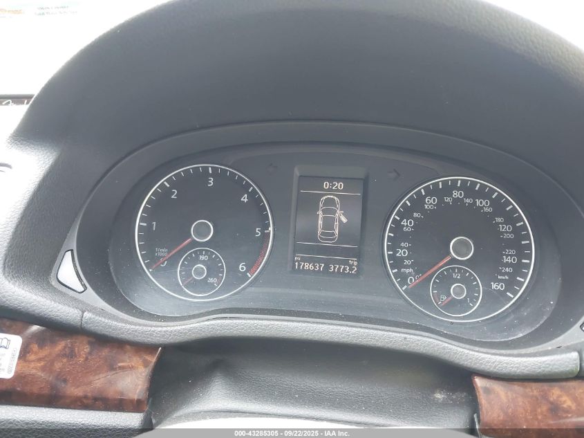 2013 Volkswagen Passat 2.0L Tdi Sel Premium VIN: 1VWCN7A32DC073467 Lot: 43285305