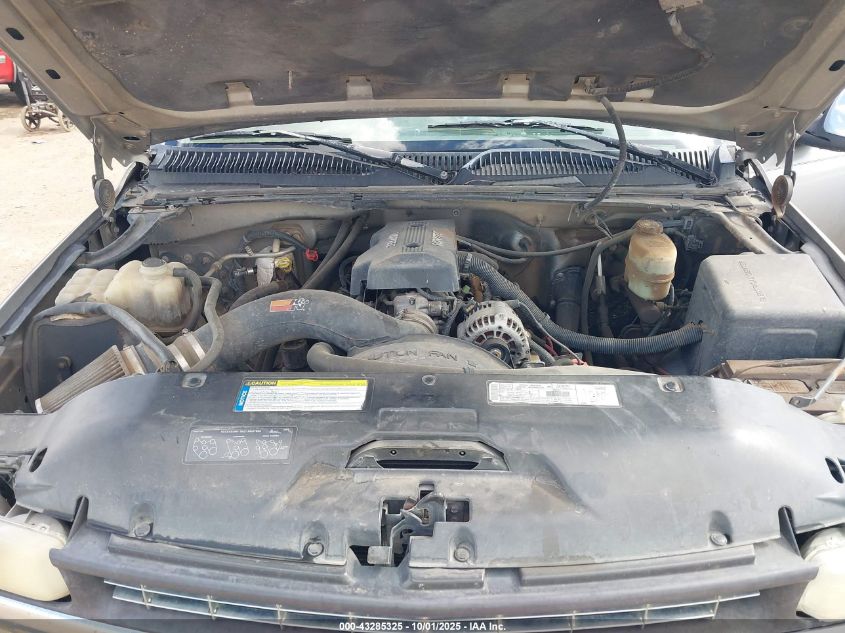 2000 Chevrolet Silverado 2500 Ls VIN: 1GCFC29UXYZ114064 Lot: 43285325