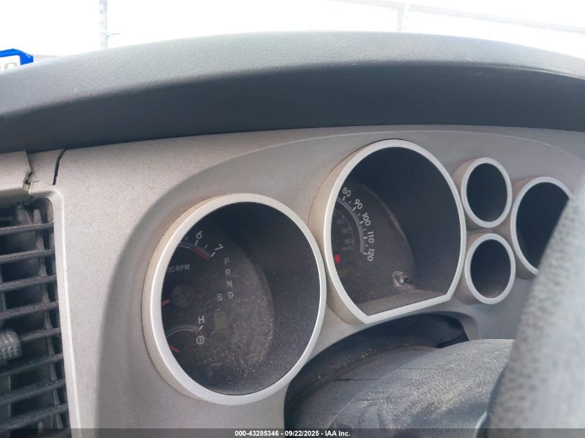 2007 Toyota Tundra Sr5 5.7L V8 VIN: 5TFEV541X7X029207 Lot: 43285346