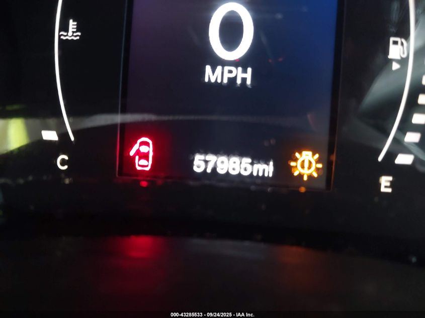 2015 Jeep Renegade Latitude VIN: ZACCJABT6FPC27235 Lot: 43285533