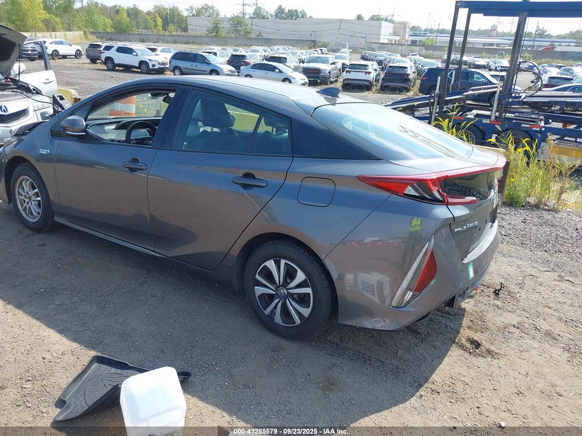 2018 TOYOTA PRIUS PRIME PREMIUM - JTDKARFP3J3083017