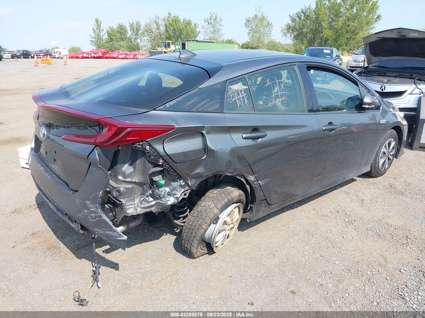 2018 TOYOTA PRIUS PRIME PREMIUM - JTDKARFP3J3083017