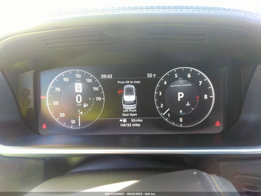 2017 Land Rover Range Rover 5.0L V8 Supercharged VIN: SALGS2FE1HA323575 Lot: 43285607