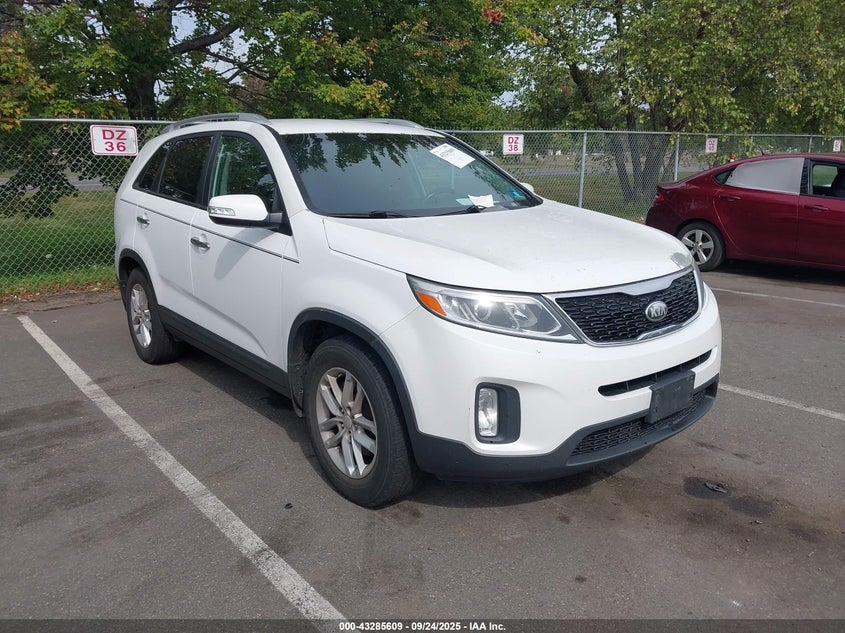 KIA SORENTO LX