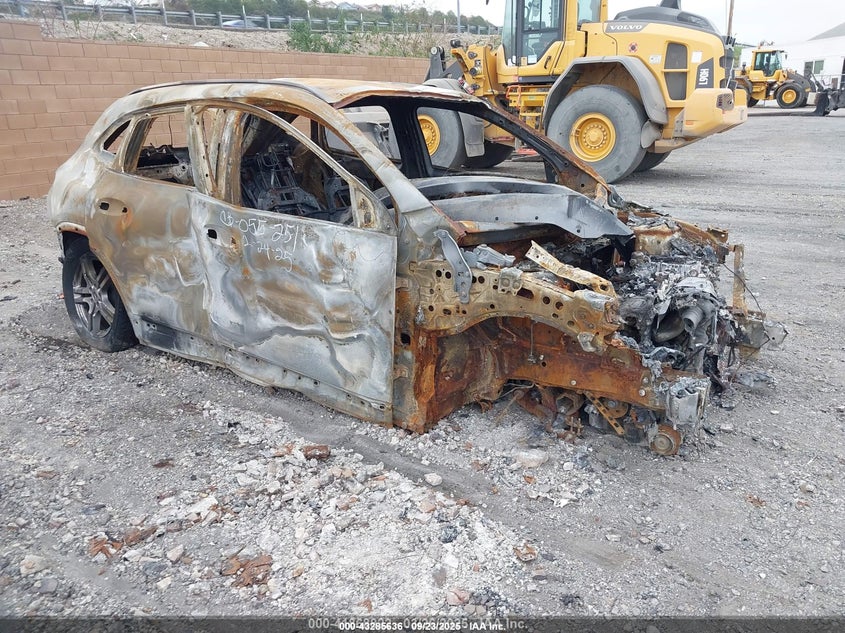 MERCEDES-BENZ GLA-CLASS 4MATIC