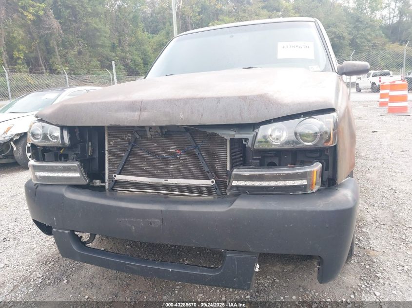 2004 Chevrolet Silverado 1500 VIN: 1GCEC14X84Z233135 Lot: 43285670