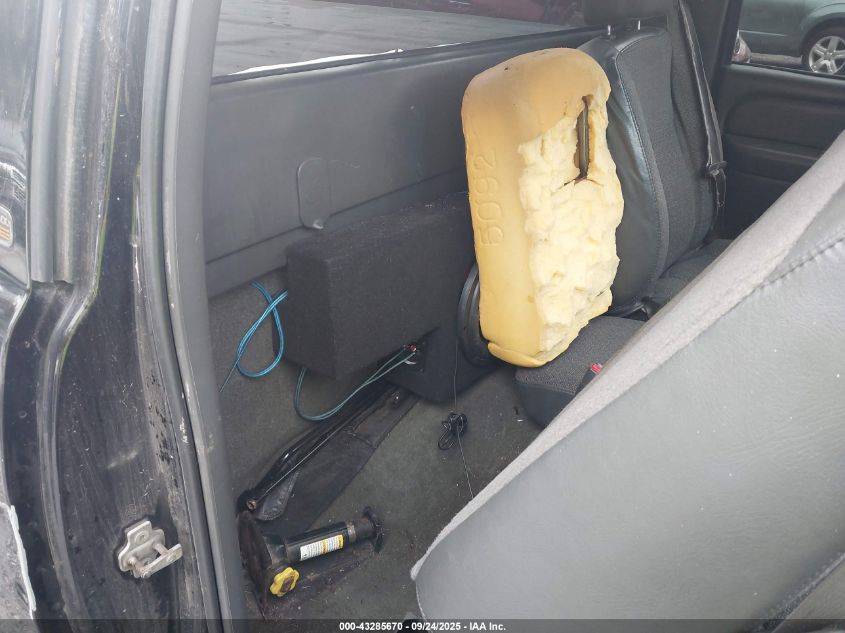 2004 Chevrolet Silverado 1500 VIN: 1GCEC14X84Z233135 Lot: 43285670