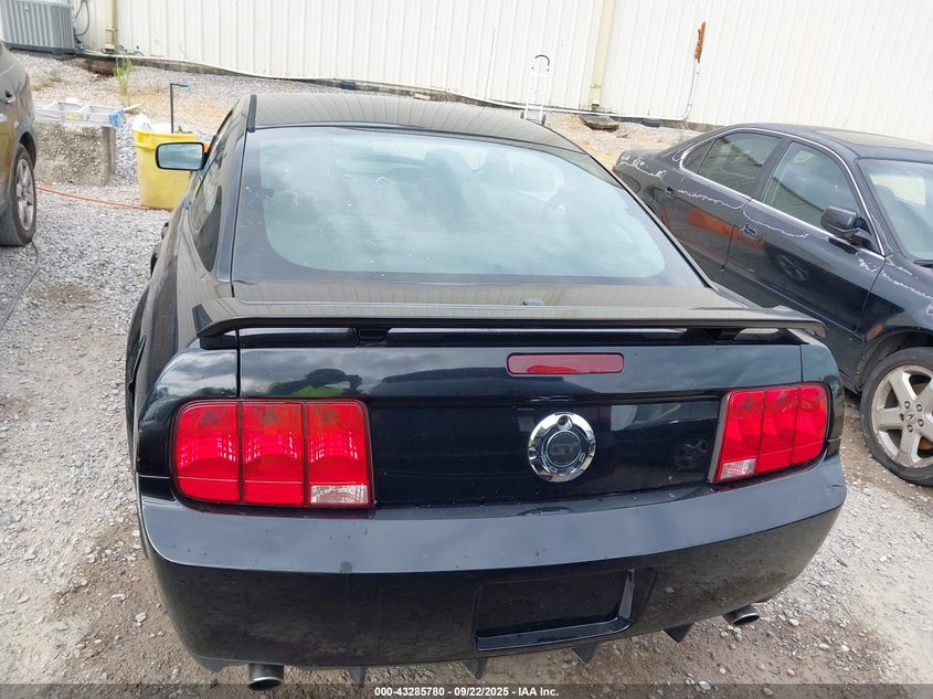 2008 Ford Mustang VIN: 1ZVHT82H585111909 Lot: 43285780