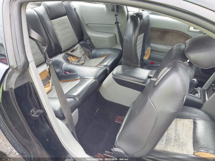 2008 Ford Mustang VIN: 1ZVHT82H585111909 Lot: 43285780