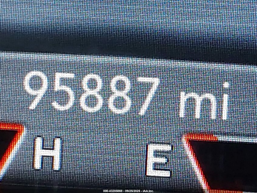 2019 Jeep Cherokee Limited 4X4 VIN: 1C4PJMDX1KD304363 Lot: 43285868