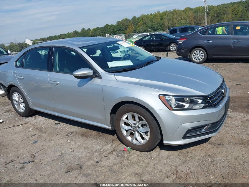 VOLKSWAGEN PASSAT 2.0T R-LINE/2.0T S