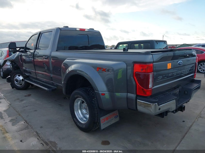 1FT8W3DT7NEE16550 2022 FORD F350 photo no. 3