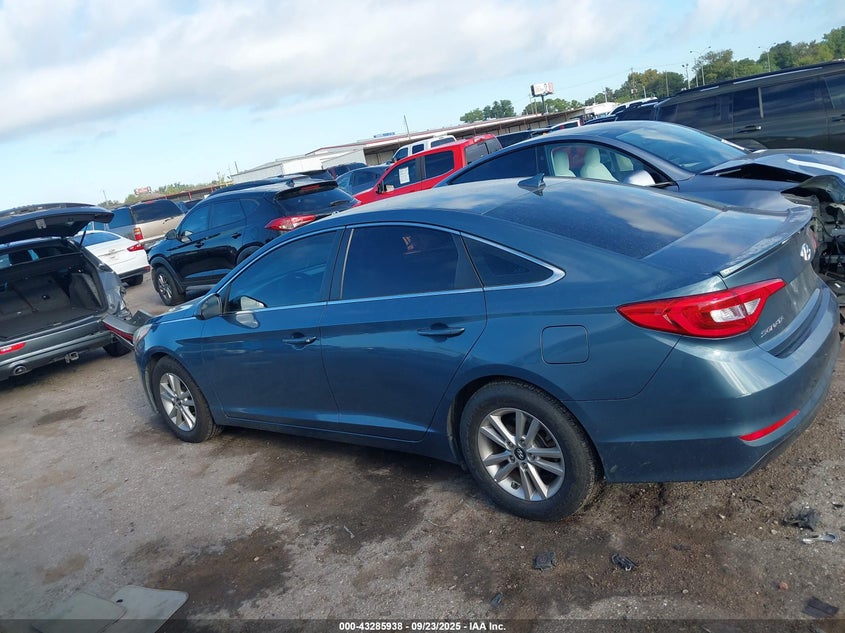 2017 HYUNDAI SONATA - 5NPE24AF9HH557899