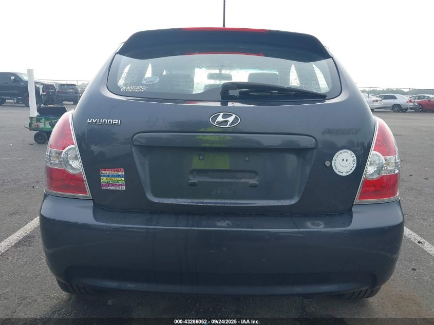 2007 Hyundai Accent Se VIN: KMHCN36C57U032765 Lot: 43286052