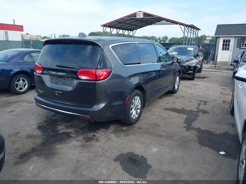 2C4RC1FG4KR737915 2019 CHRYSLER PACIFICA photo no. 4