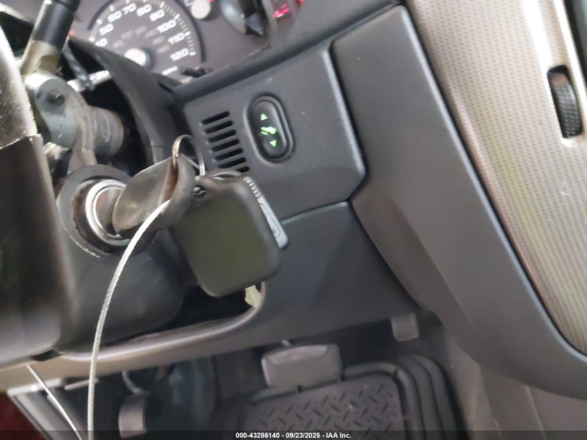 2004 Ford Explorer Nbx/Xlt VIN: 1FMDU73W54ZB41481 Lot: 43286140