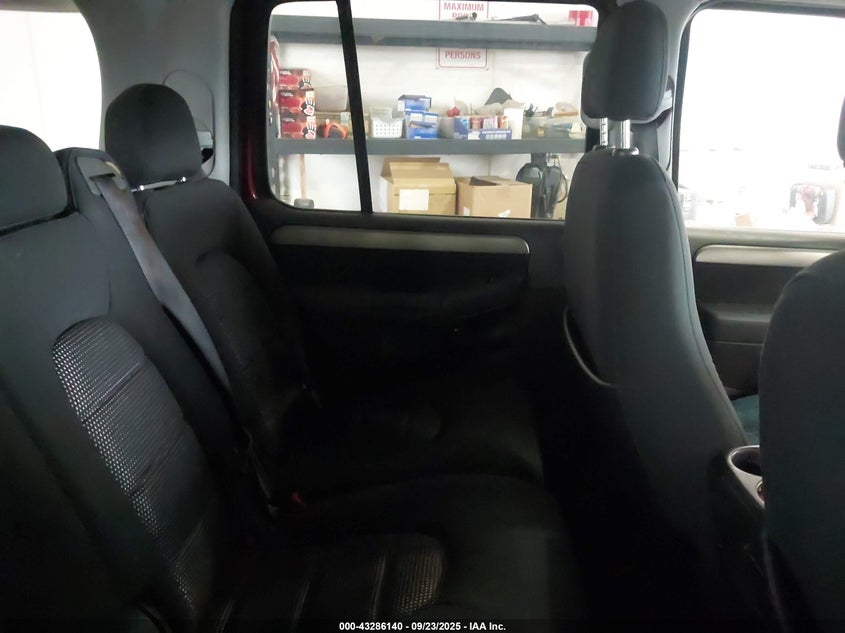 2004 Ford Explorer Nbx/Xlt VIN: 1FMDU73W54ZB41481 Lot: 43286140