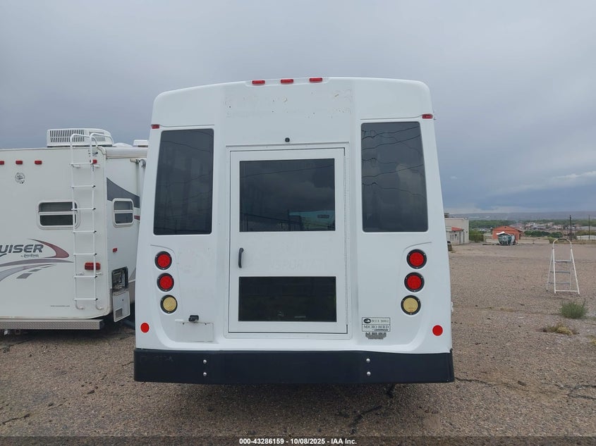 2014 Ford E-450 Cutaway VIN: 1FDFE4FS7EDA41104 Lot: 43286159