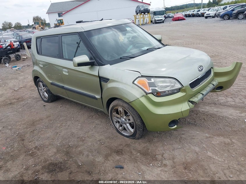KIA SOUL +