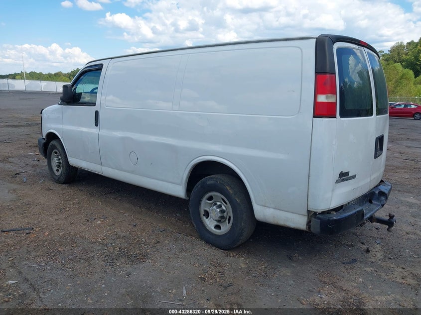 1GCWGFCA0E1146851 2014 CHEVROLET EXPRESS photo no. 3