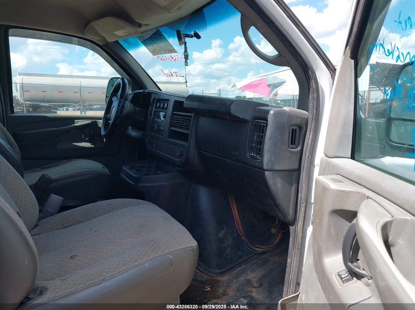 1GCWGFCA0E1146851 2014 CHEVROLET EXPRESS photo no. 5