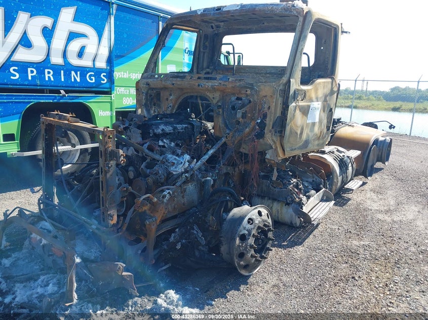 3HCDZTZR5LL833586 INTERNATIONAL LT625 Photo 1