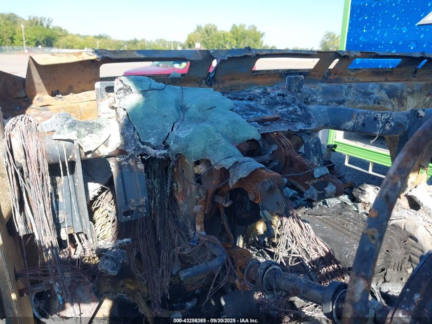 2020 International Lt VIN: 3HCDZTZR5LL833586 Lot: 43286369