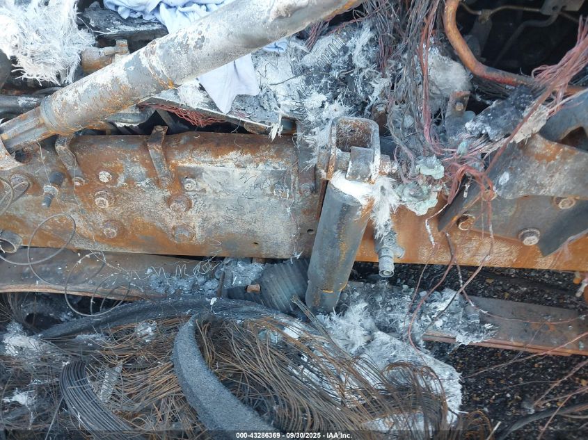 2020 International Lt VIN: 3HCDZTZR5LL833586 Lot: 43286369