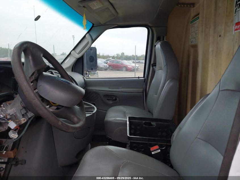 2007 Ford E-450 Cutaway VIN: 1FDXE45S77DA22772 Lot: 43286485