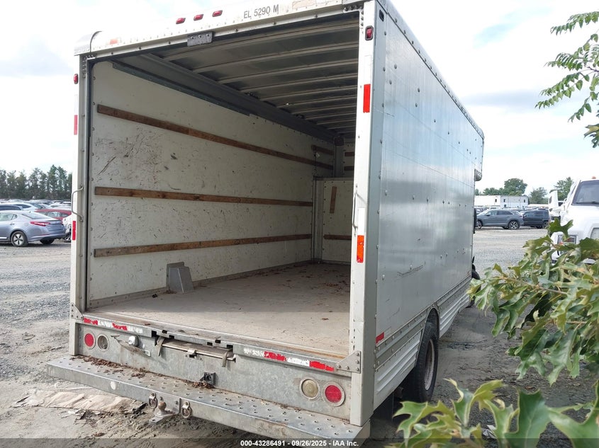 1FDXE45S07DA81145 2007 FORD ECONOLINE photo no. 4