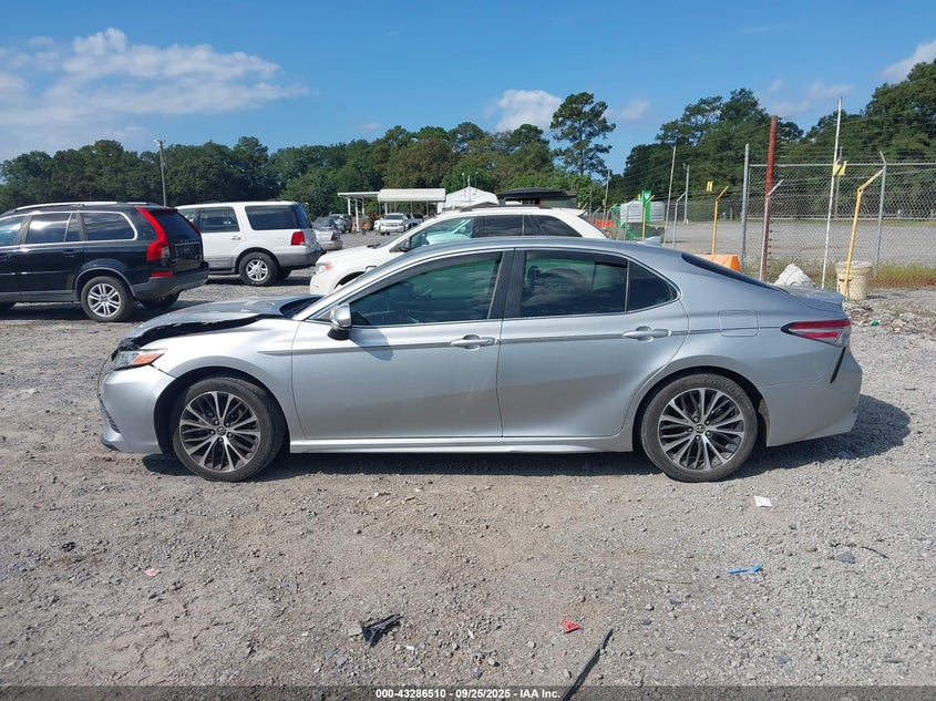 2019 TOYOTA CAMRY SE - 4T1B11HK2KU785419