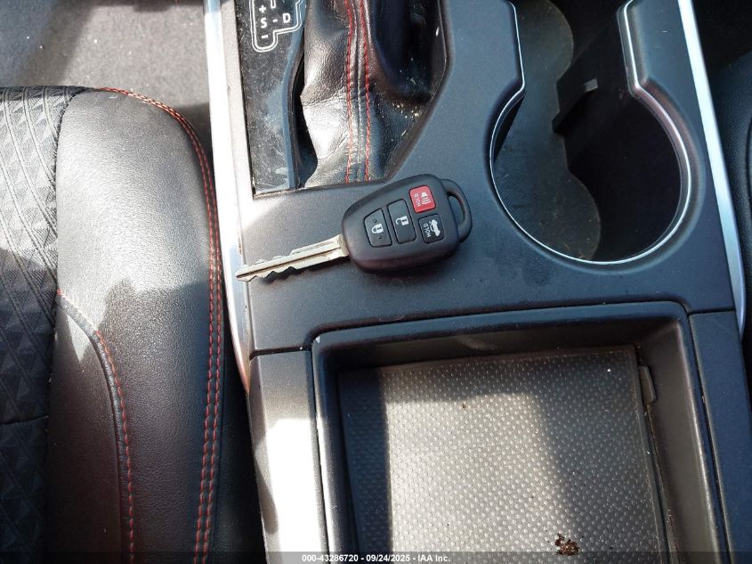 2015 Toyota Camry Se VIN: 4T1BF1FK1FU031079 Lot: 43286720