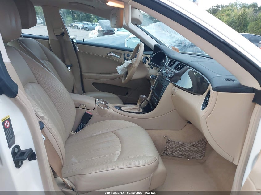 WDDDJ72X99A147481 2009 MERCEDES-BENZ CLS-KLASSE photo no. 5