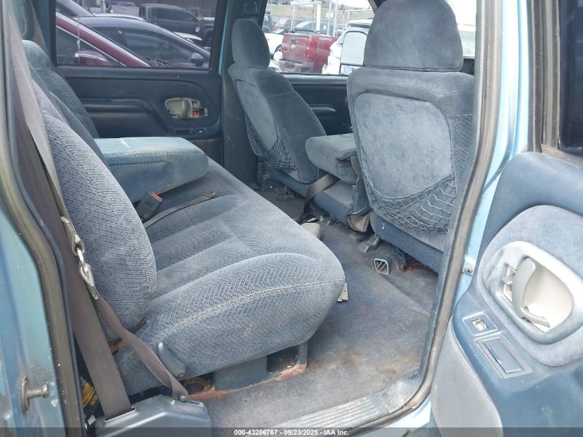 1996 Chevrolet K3500 VIN: 1GCHK33F003145 Lot: 43286767