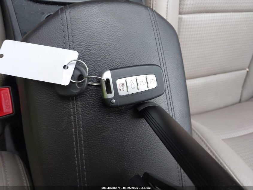 2015 Hyundai Santa Fe Sport 2.4L VIN: 5XYZU3LB8FG245108 Lot: 43286779