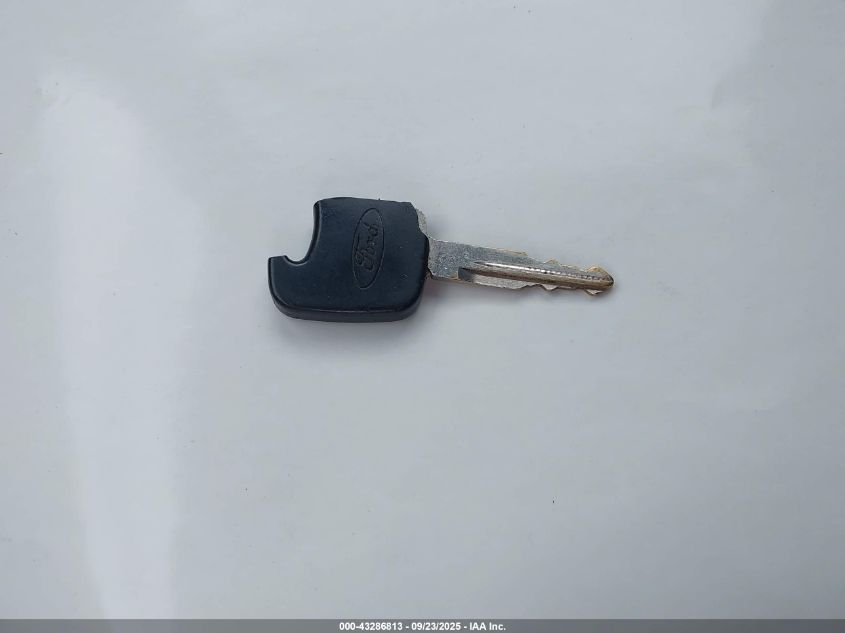 1999 Ford Explorer Eddie Bauer/Limited/Xlt VIN: 1FMDU35P5XUA74199 Lot: 43286813