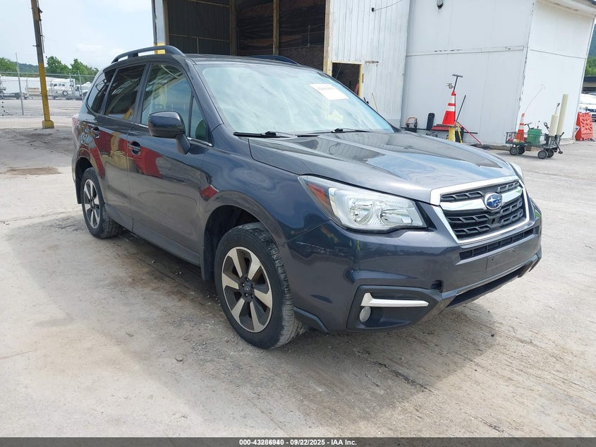 2017 Subaru Forester 2.5I Limited VIN: JF2SJAJC8HH440549 Lot: 43286940