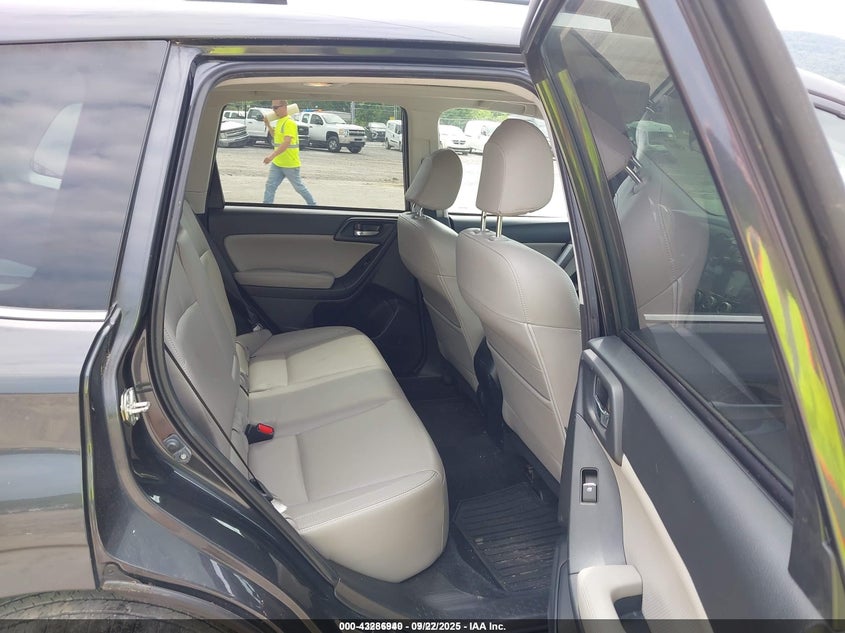 2017 Subaru Forester 2.5I Limited VIN: JF2SJAJC8HH440549 Lot: 43286940