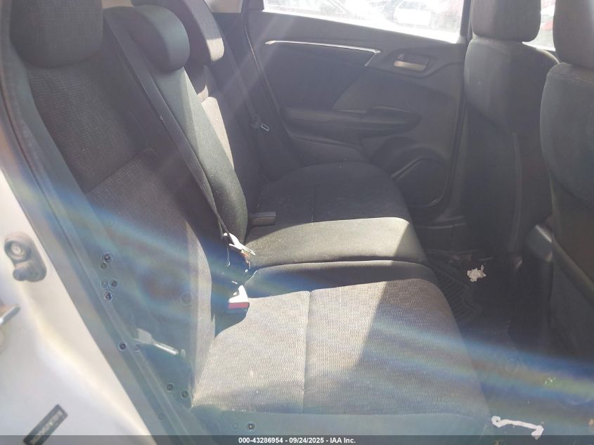 2015 Honda Fit Lx VIN: 3HGGK5H52FM770116 Lot: 43286954