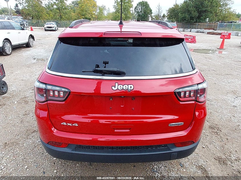 2018 Jeep Compass Latitude 4X4 VIN: 3C4NJDBB4JT324145 Lot: 43287051